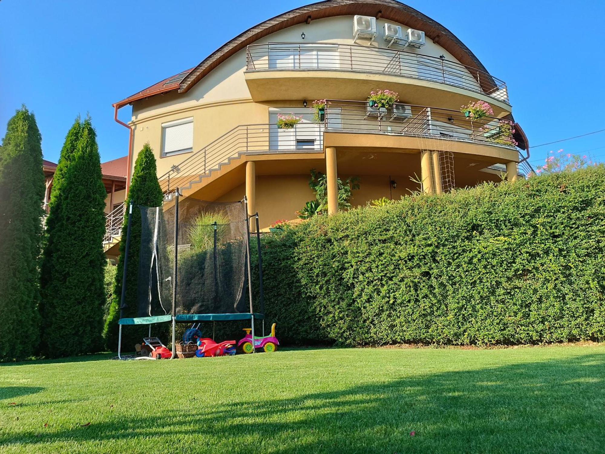 Koekeny Apartman Bogács Exteriör bild